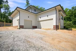 961 Wimbleton Dr, Raleigh, NC 27609 - Photo 18