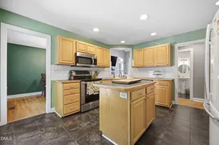 2002 Crooked Creek Rd, Greenville, NC 27858 - Photo 12