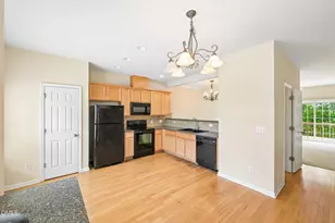 232 Linden Park Ln, Cary, NC 27519 - Photo 12