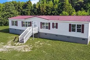 150 Freedom Ln, Henderson, NC 27537 - Photo 2