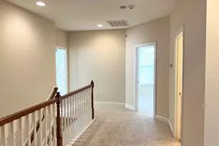 1018 Jewel Creek Dr, Cary, NC 27519 - Photo 8