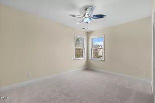 712 Pierside Dr, Cary, NC 27519 - Photo 32