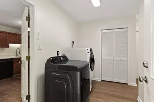 303 Hubert Herndon Rd, Chapel Hill, NC 27516 - Photo 24