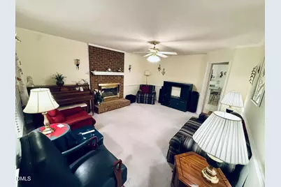 129 Pebble Drive, Clayton, NC 27520 - Photo 6