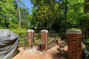 418 Fairview St, Warrenton, NC 27589 - Photo 8