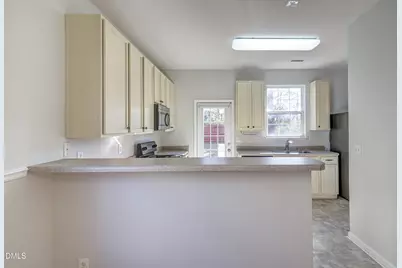 105 Otter Crest Way, Holly Springs, NC 27540 - Photo 20