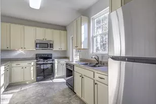 105 Otter Crest Way, Holly Springs, NC 27540 - Photo 10
