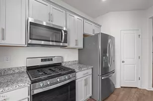 111 Starlight St, Sanford, NC 27330 - Photo 12