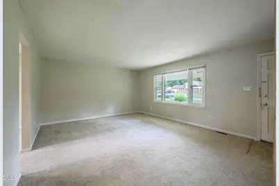 109 Burnham Court, Garner, NC 27529 - Photo 6