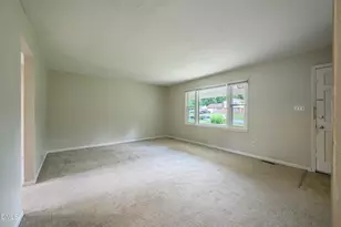 109 Burnham Ct, Garner, NC 27529 - Photo 6