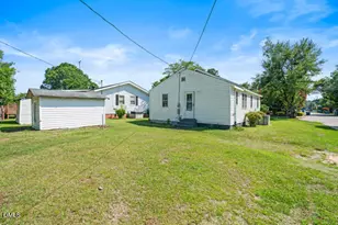 701 E Harnett St, Dunn, NC 28334 - Photo 22