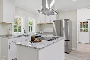 98 S Fayetteville St, Parkton, NC 28371 - Photo 6
