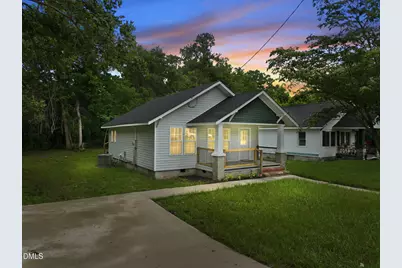 98 S Fayetteville Street, Parkton, NC 28371 - Photo 1