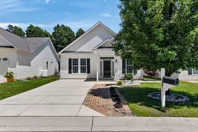 723 Barlang Circle, Fuquay-Varina, NC 27526 - Photo 2