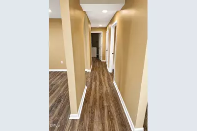 1018 E 9th Street, Lumberton, NC 28358 - Photo 6