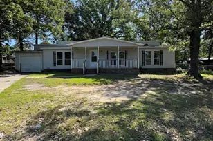 69 Ashley Ct, Spring Lake, NC 28390 - Photo 2