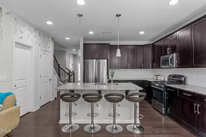157 Writing Rock Place, Apex, NC 27539 - Photo 4