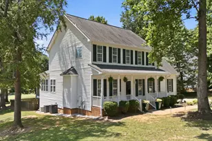 140 Gasper Ct, Clayton, NC 27527 - Photo 4