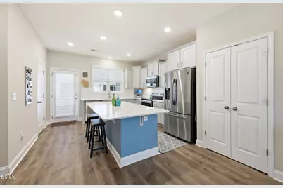 976 Gateway Commons Circle, Wake Forest, NC 27587 - Photo 4