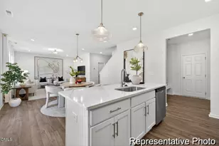 308 Chuck Wagon Wy, Benson, NC 27504 - Photo 4