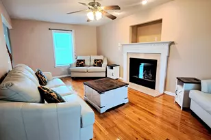4320 Grassy Field Dr, Raleigh, NC 27610 - Photo 4