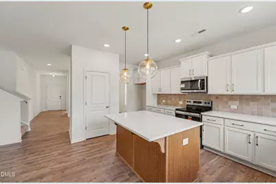 100 Benson Village Drive #31, Benson, NC 27504 - Photo 10