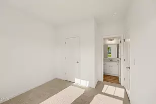 100 Benson Vlg Dr, Benson, NC 27504 - Photo 16