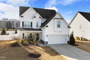446 Mallard Loop Dr, Clayton, NC 27527 - Photo 2
