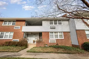 705 Daniels St, Raleigh, NC 27605 - Photo 2