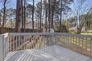 325 Wolfbridge Rd, Holly Springs, NC 27540 - Photo 16