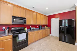 508 Ravenstone Ln, Durham, NC 27703 - Photo 12