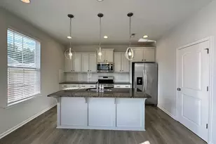 653 Grand Central Sta, Apex, NC 27502 - Photo 8