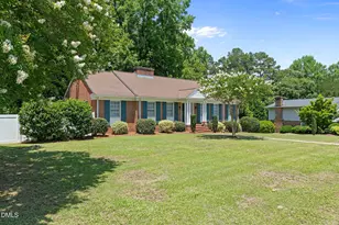 607 Gloucester Rd, Goldsboro, NC 27534 - Photo 2