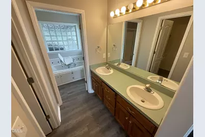 3220 N Shiloh Road, Garner, NC 27529 - Photo 8