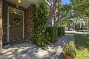 113 Longchamp Ln, Cary, NC 27519 - Photo 10