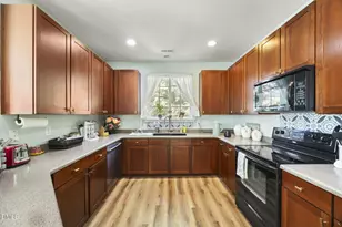113 Longchamp Ln, Cary, NC 27519 - Photo 12