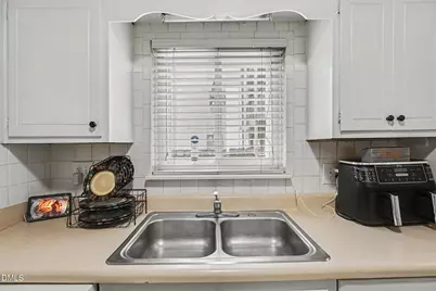 631 Pine Ridge Place, Raleigh, NC 27609 - Photo 12