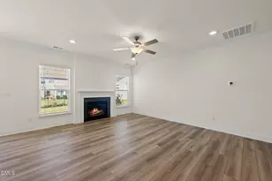 545 Glenwyck Ct, Fuquay-Varina, NC 27526 - Photo 10