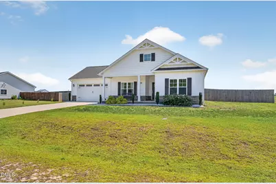 208 Fynloch Chase Drive, Fremont, NC 27830 - Photo 2