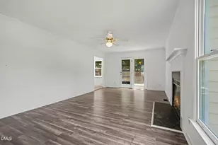 401 Holly Berry Ln, Holly Springs, NC 27540 - Photo 10