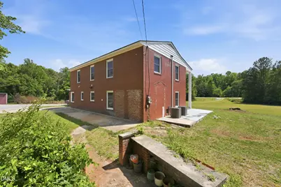 2016 Haw River Hopedale Road, Burlington, NC 27217 - Photo 30