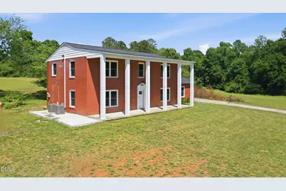 2016 Haw River Hopedale Road, Burlington, NC 27217 - Photo 2