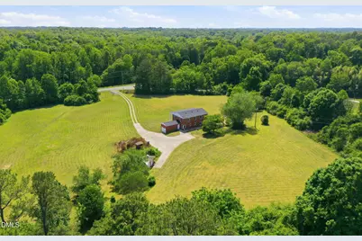2016 Haw River Hopedale Road, Burlington, NC 27217 - Photo 4