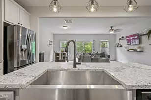 58 Willow Green Dr, Clayton, NC 27527 - Photo 6