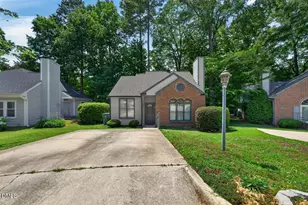 105 Ellsworth Pl, Cary, NC 27511 - Photo 2