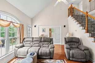25 Winchester Ct, Youngsville, NC 27596 - Photo 2