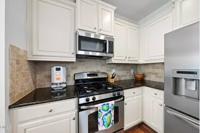 1524 Crafton Way, Raleigh, NC 27607 - Photo 16
