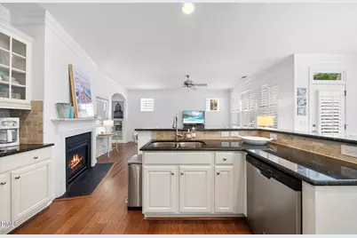 1524 Crafton Way, Raleigh, NC 27607 - Photo 18