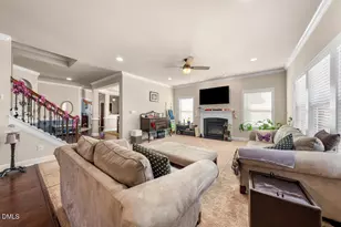 2811 Reynolda Cir, Durham, NC 27712 - Photo 8