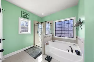 2811 Reynolda Cir, Durham, NC 27712 - Photo 18